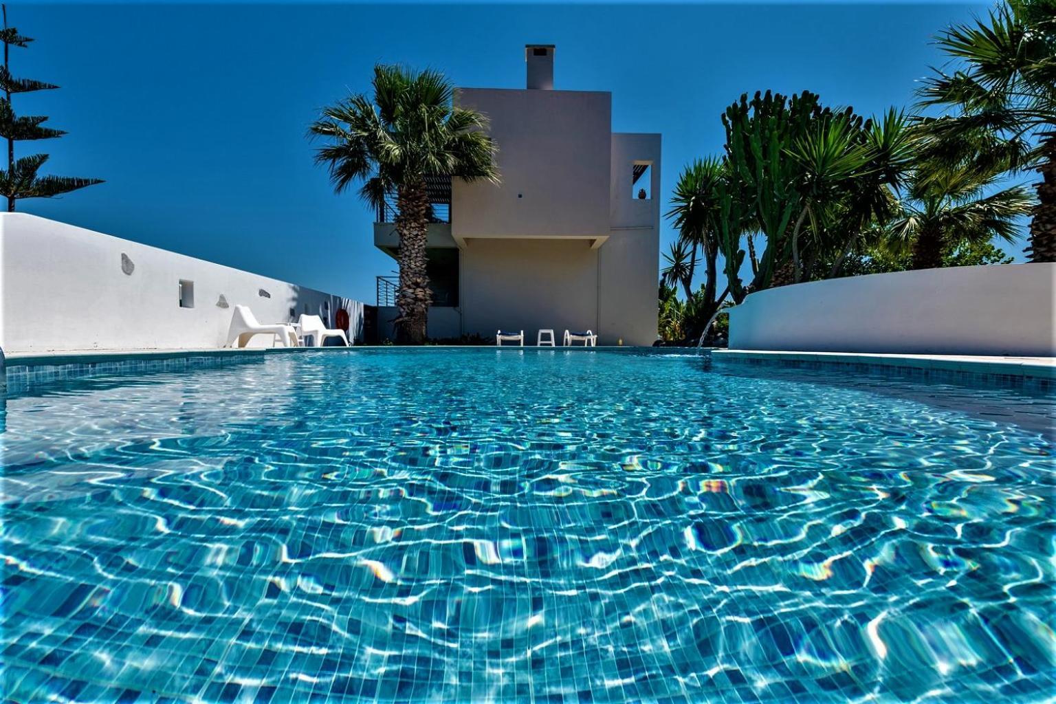 Xenos Villa 2 With A Private Pool,Near The Sea Tigkaki  Exterior photo